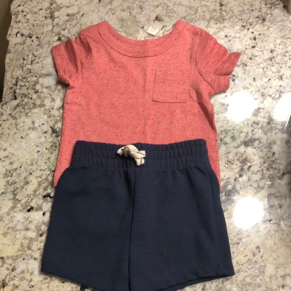 NWT - Baby Boys Outfit (shirt and 2 shorts) - 3-6 months - Picture 2 of 12